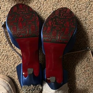 Elegant and sexy Blue heel Peep Toe BRAND NEW